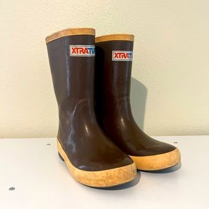 Kids Xtratuf rain boots